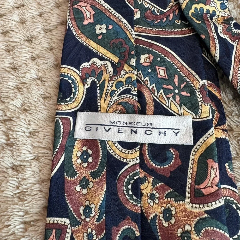 GIVENCHY Luxury Elegant Paisley Blue All Silk Tie Designer Necktie 4